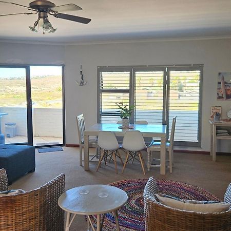 Madriko 36 Cozy Self Catering 2 Bedroom Apartment Langebaan Bagian luar foto